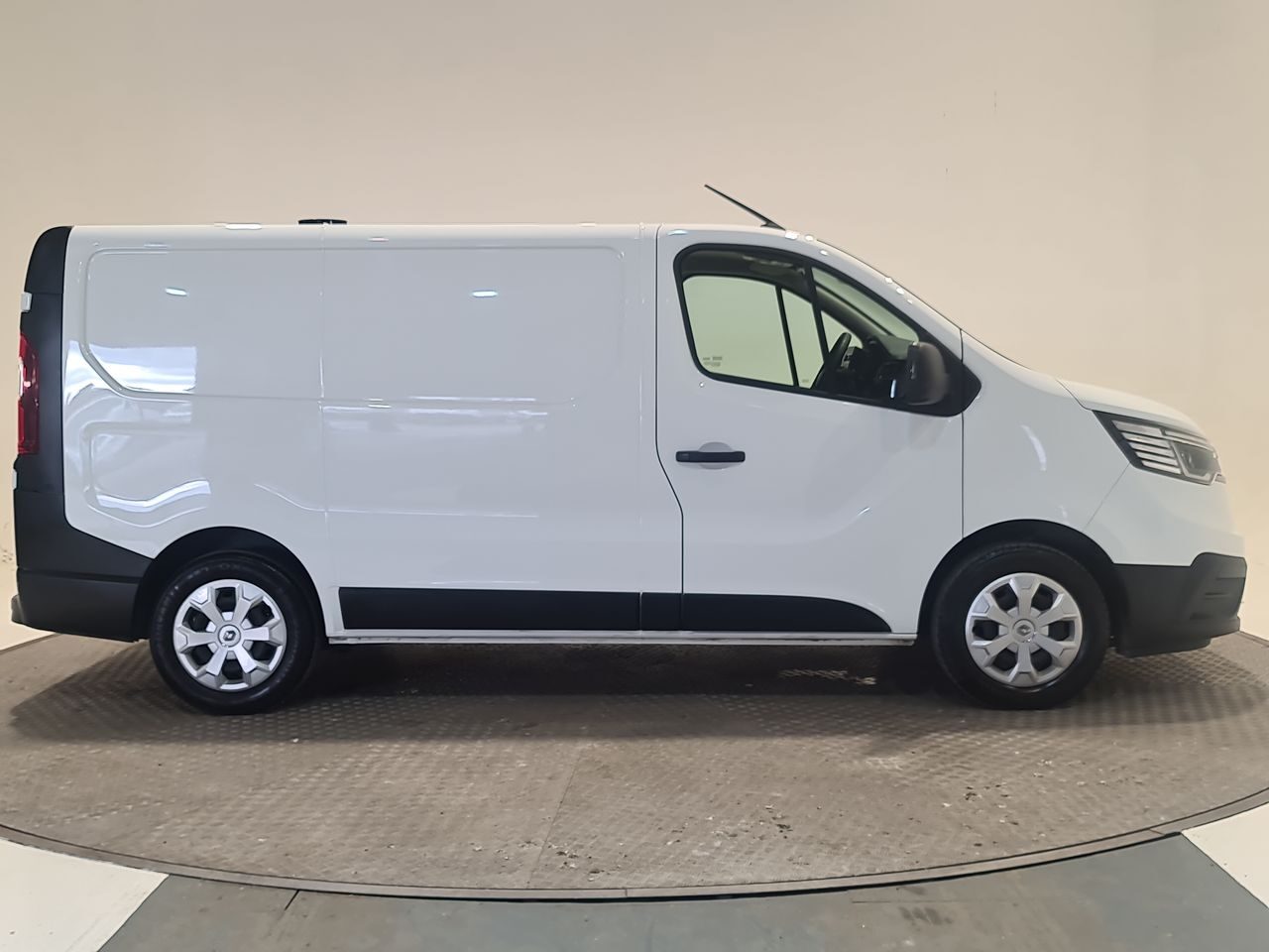 Used Renault Trafic 2023 for sale - 77905716: Photo 17