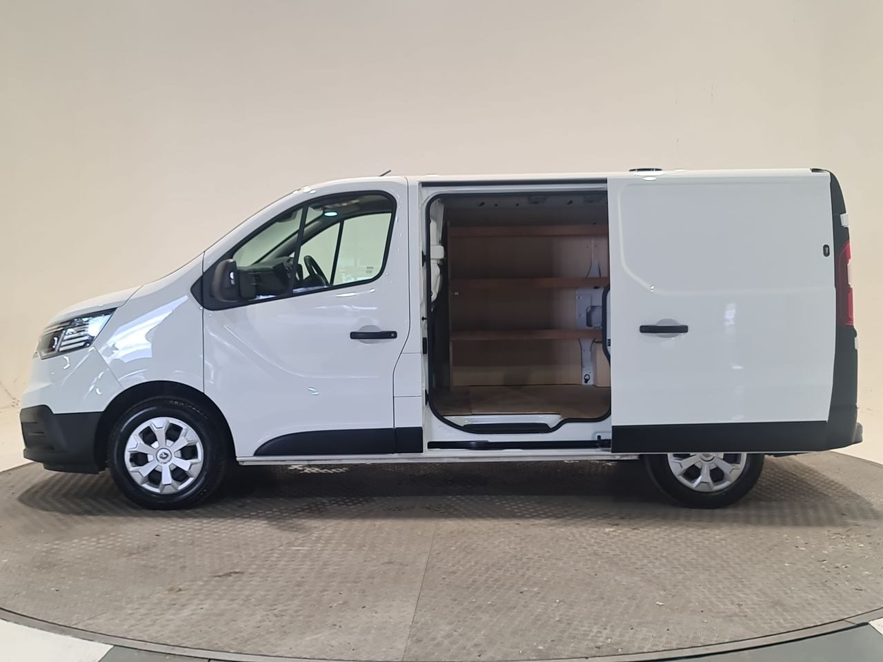 Used Renault Trafic 2023 for sale - 77905716: Photo 9