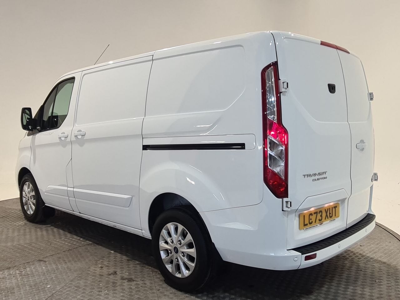 Used Ford Transit Custom 2023 for sale - 77790297: Photo 11