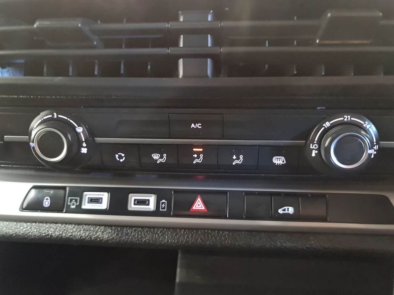 Used Vauxhall Vivaro 2024 for sale - 78190768: Photo 24