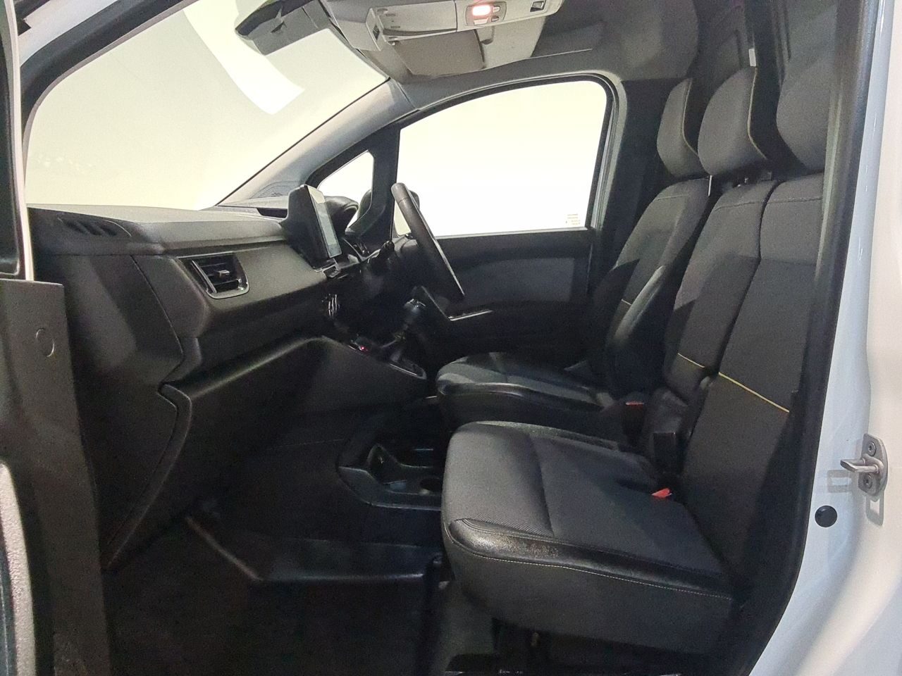 Used Renault Kangoo 2024 for sale - 77952142: Photo 7