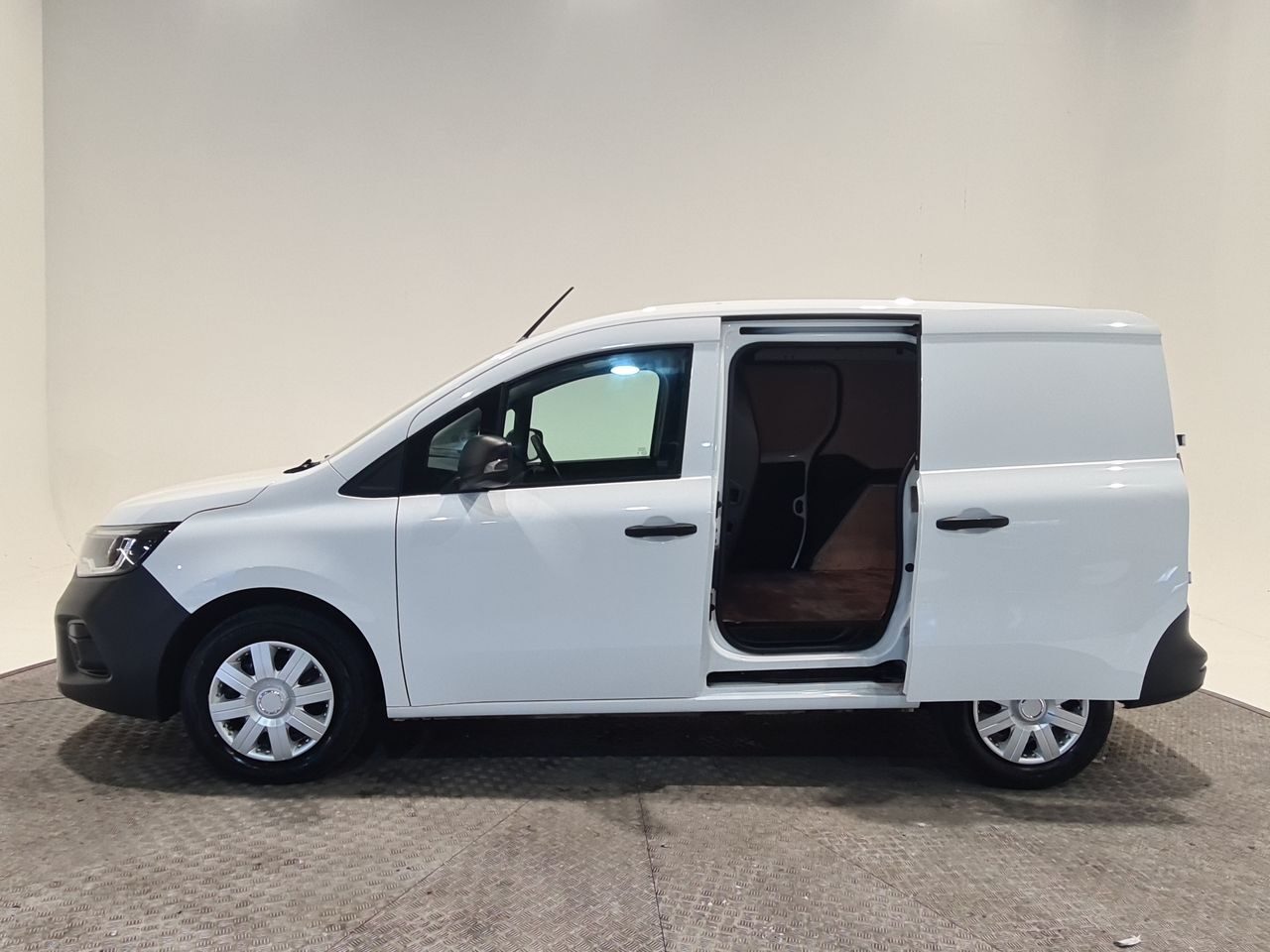 Used Renault Kangoo 2024 for sale - 77952142: Photo 9