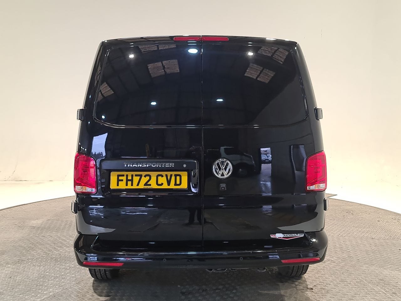 Used Volkswagen Transporter 2023 for sale - 77742671: Photo 12