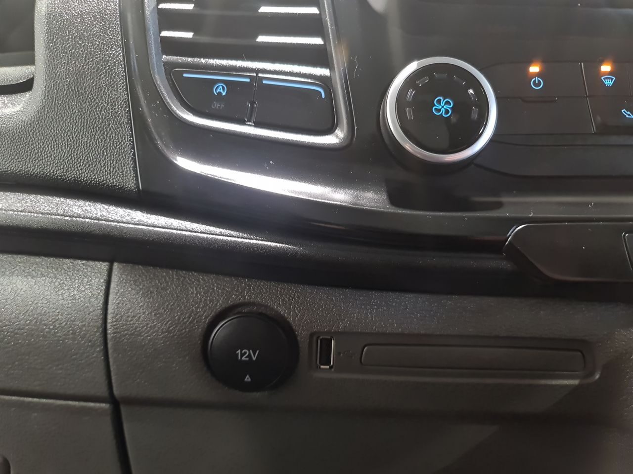 Used Ford Transit Custom 2022 for sale - 76697477: Photo 29