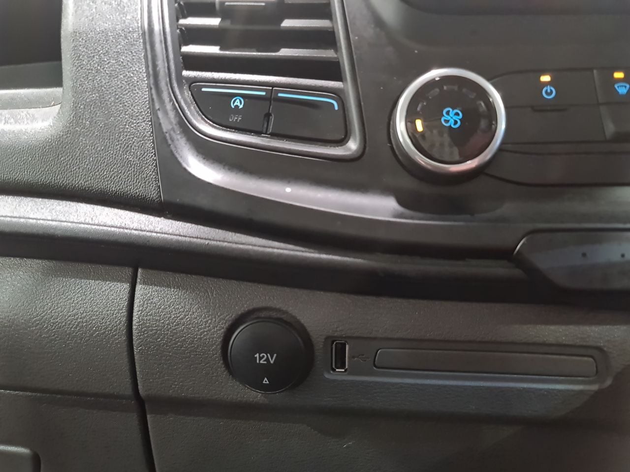 Used Ford Transit 2022 for sale - 77463011: Photo 32