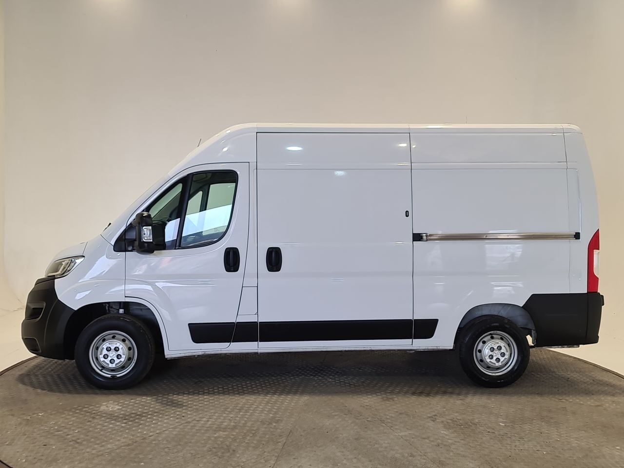 Used Vauxhall Movano 2023 for sale - 77729154: Photo 5