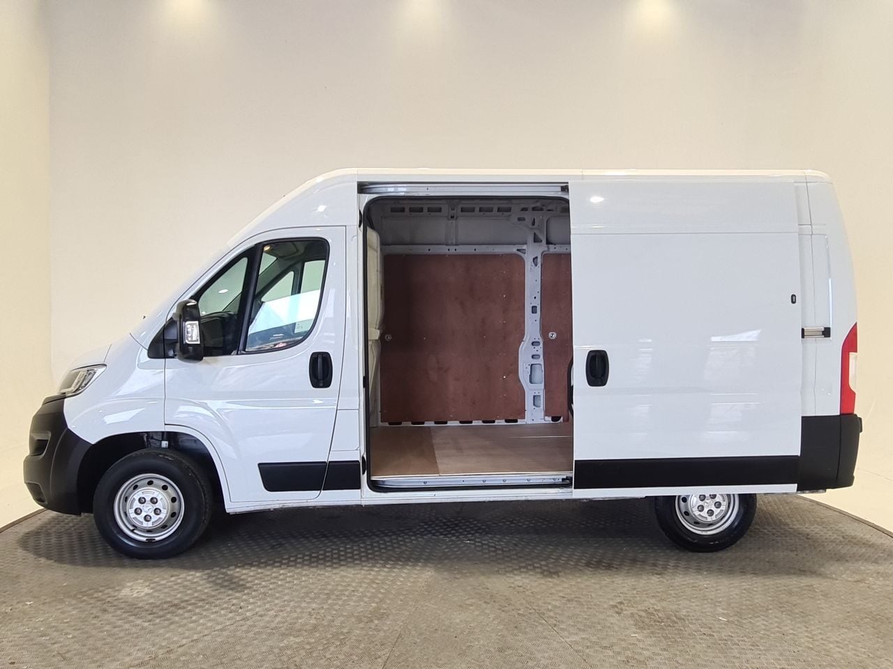 Used Vauxhall Movano 2023 for sale - 77729154: Photo 9