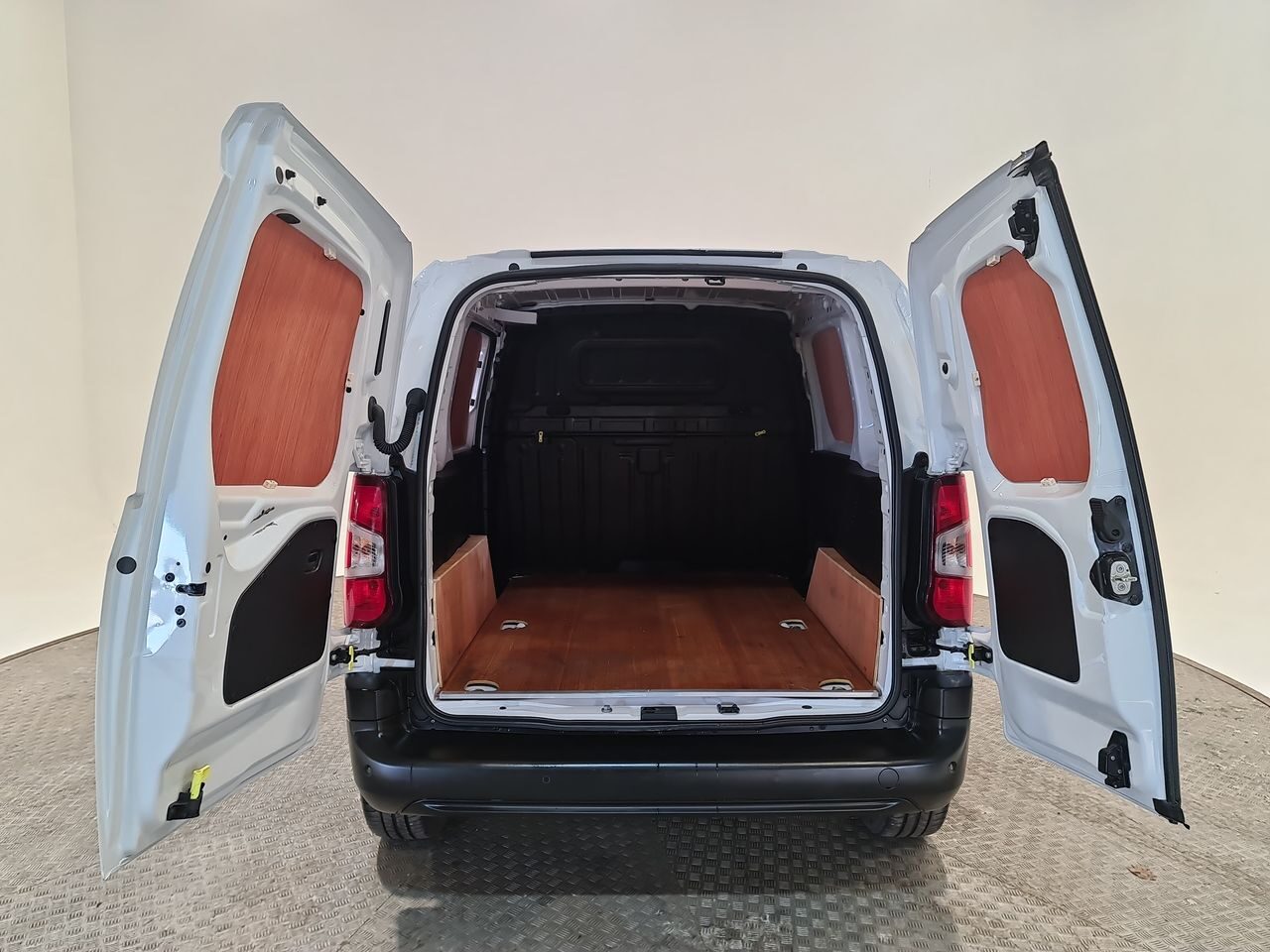 Used Peugeot Partner 2023 for sale - 76616996: Photo 13