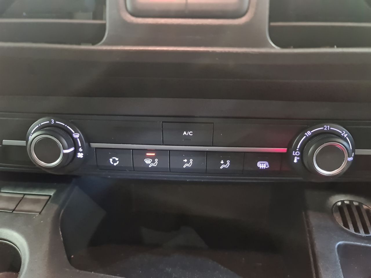 Used Peugeot Partner 2023 for sale - 76616996: Photo 22