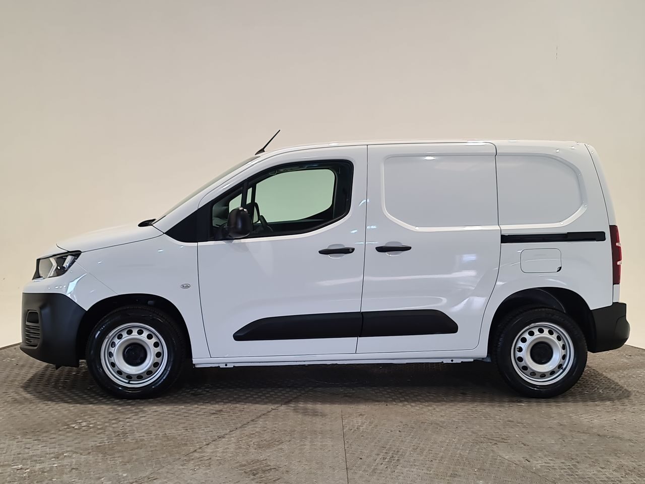 Used Peugeot Partner 2023 for sale - 76616996: Photo 5