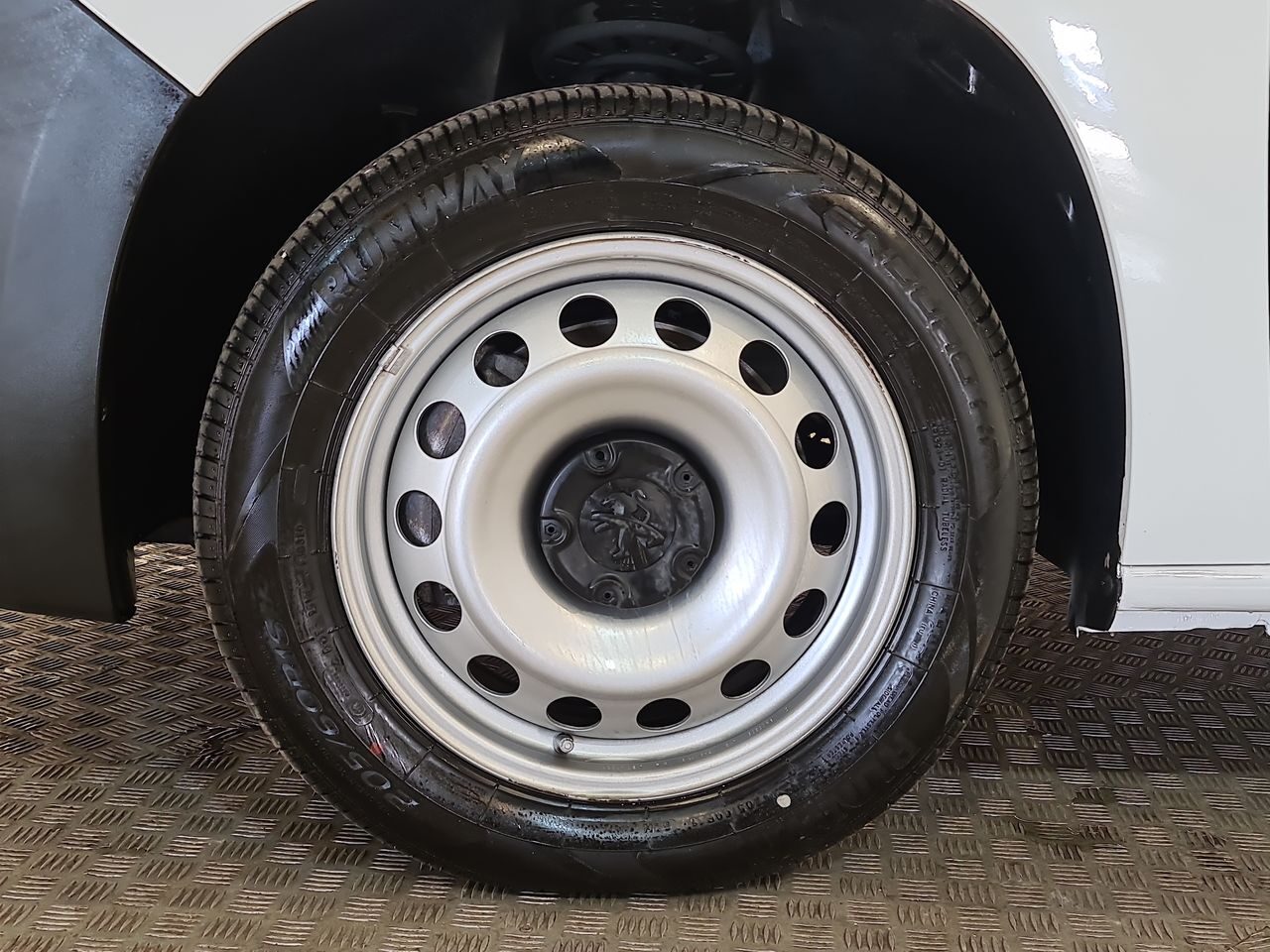 Used Peugeot Partner 2023 for sale - 76616996: Photo 6