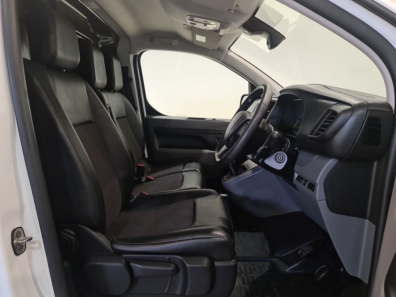 Used Peugeot Expert 2022 for sale - 76697473: Photo 19