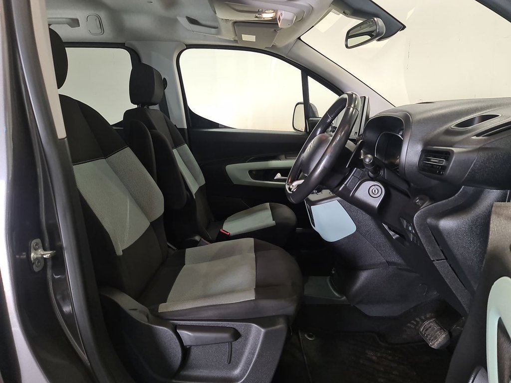Vehicle 27
