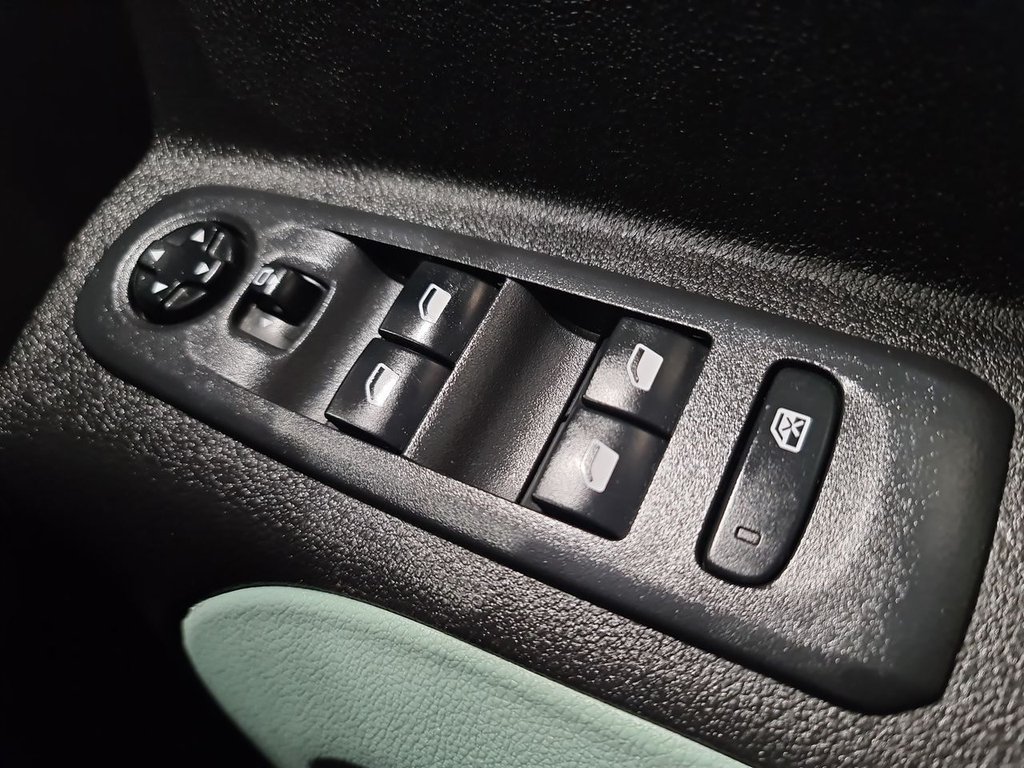Vehicle 35