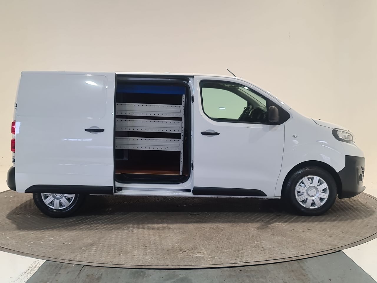 Used Peugeot Expert 2022 for sale - 77223201: Photo 18