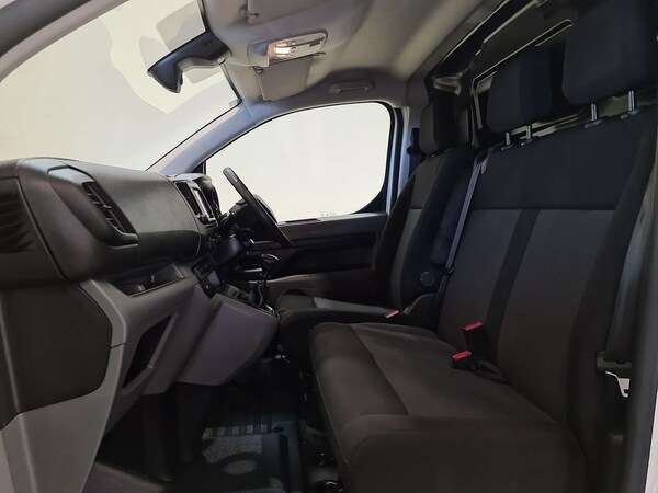 Used Vauxhall Vivaro 2022 for sale - 76132344: Photo 9
