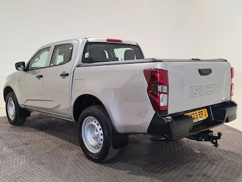 Used Isuzu D-Max 2023 for sale - 75538081: Photo