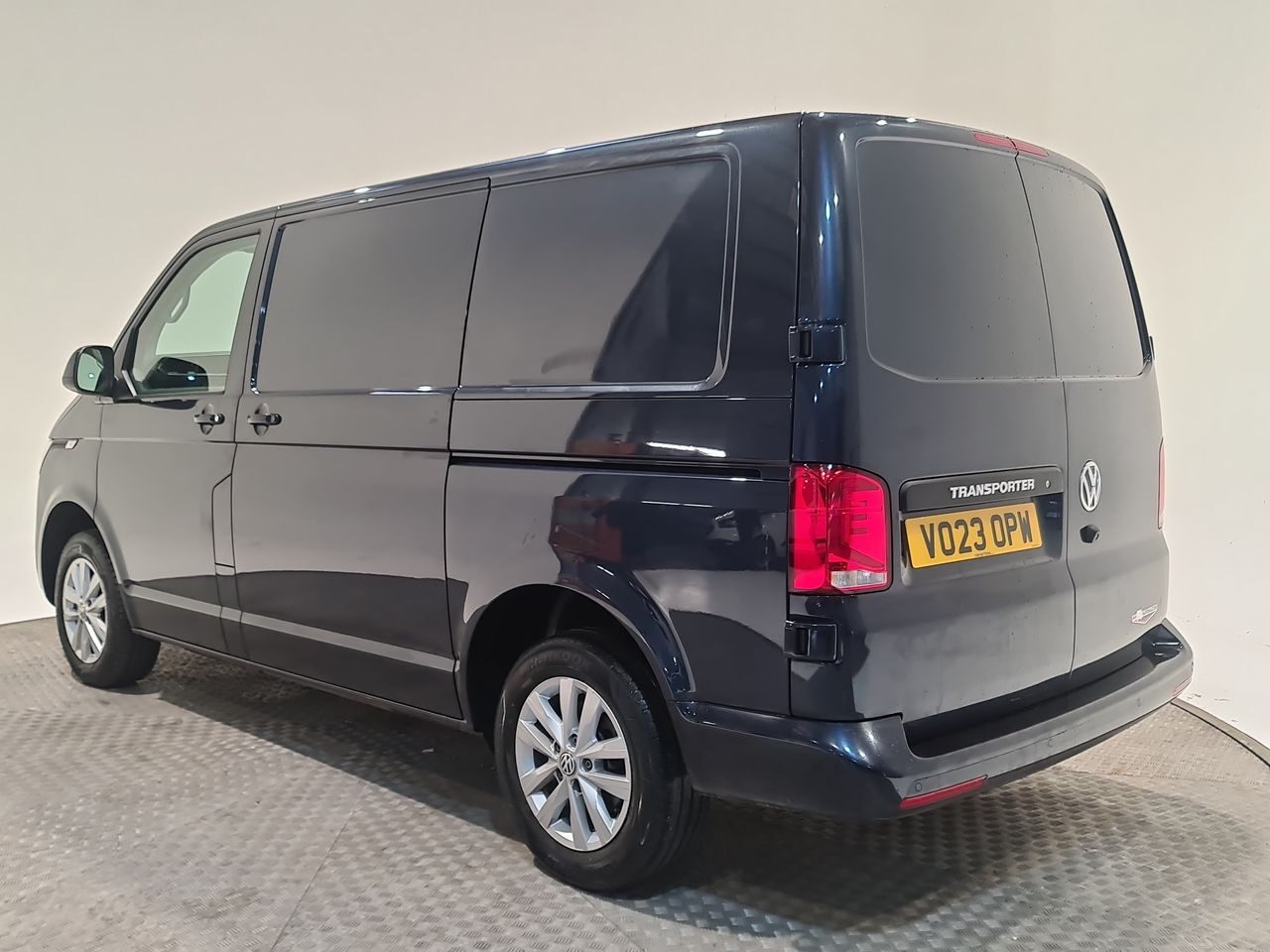 Used Volkswagen Transporter 2023 for sale - 77729180: Photo 11
