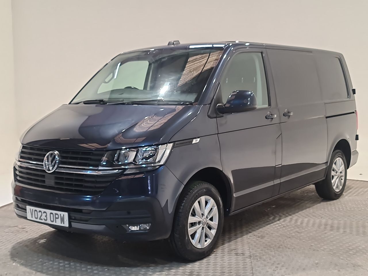 Used Volkswagen Transporter 2023 for sale - 77729180: Photo 5