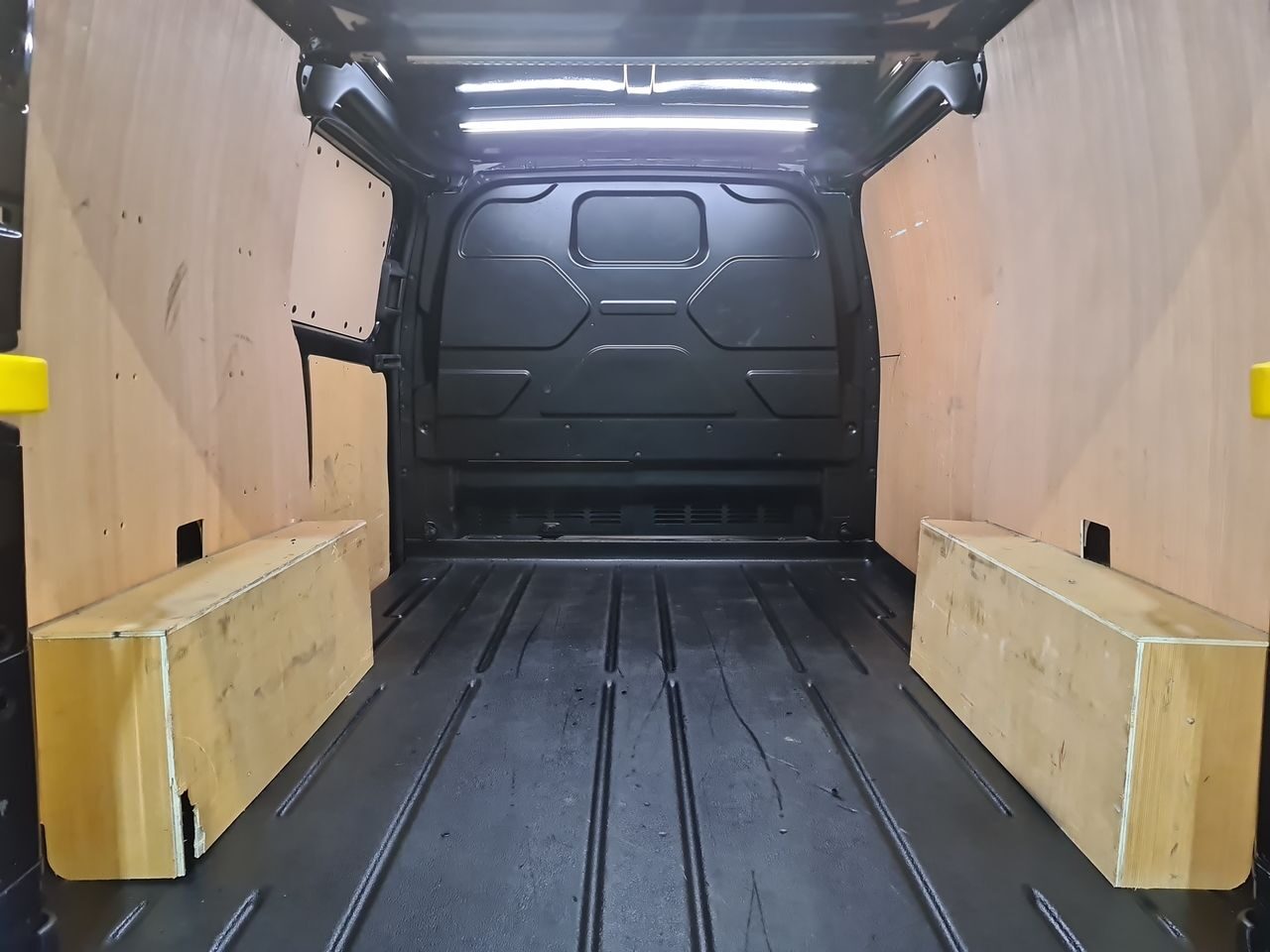 Used Ford Transit Custom 2023 for sale - 77394063: Photo 13