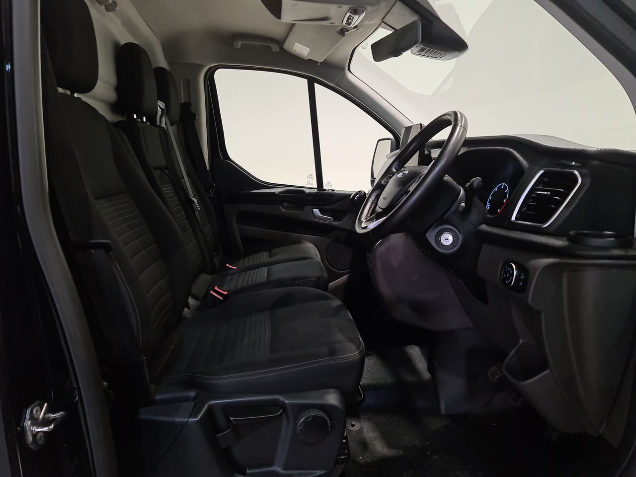 Used Ford Transit Custom 2023 for sale - 77394063: Photo 19