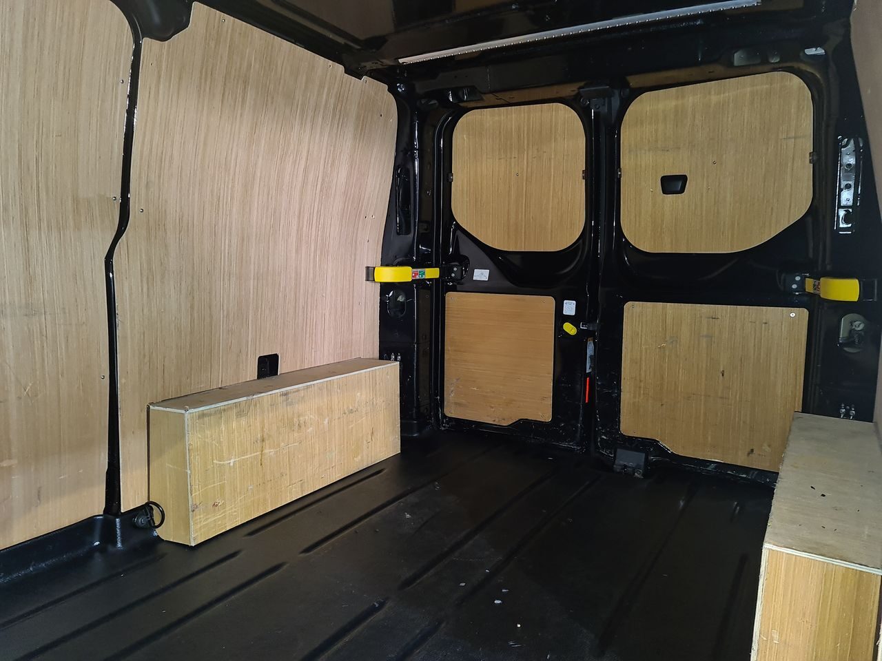 Used Ford Transit Custom 2023 for sale - 77394063: Photo 9