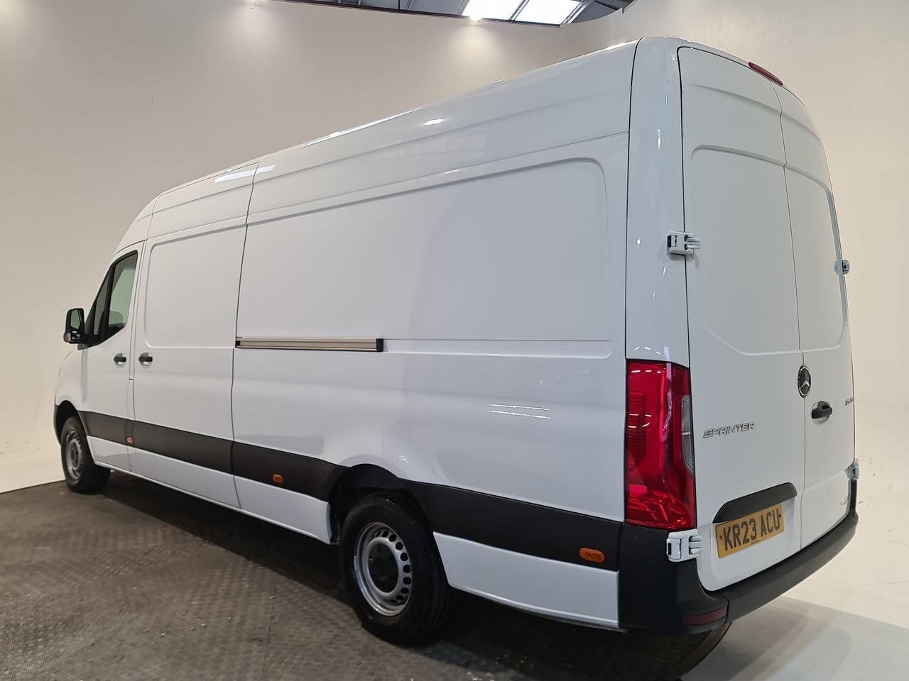 Used Mercedes-Benz Sprinter 2023 for sale - 77445887: Photo 10