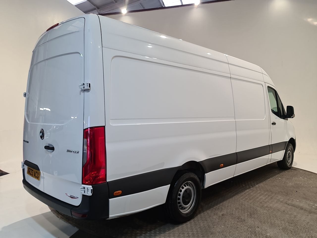Used Mercedes-Benz Sprinter 2023 for sale - 77445887: Photo 14