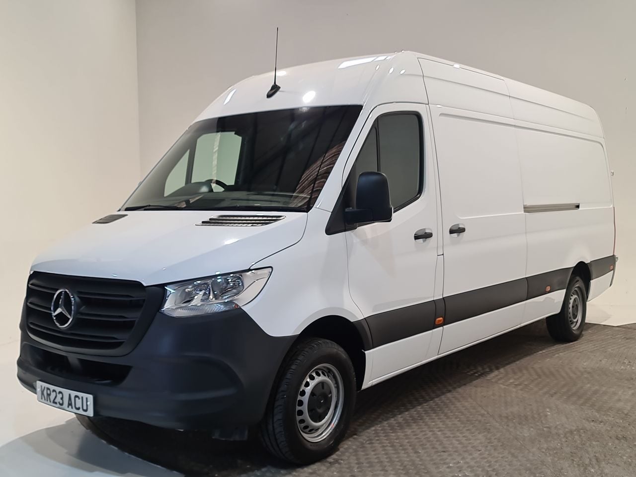 Used Mercedes-Benz Sprinter 2023 for sale - 77445887: Photo 4