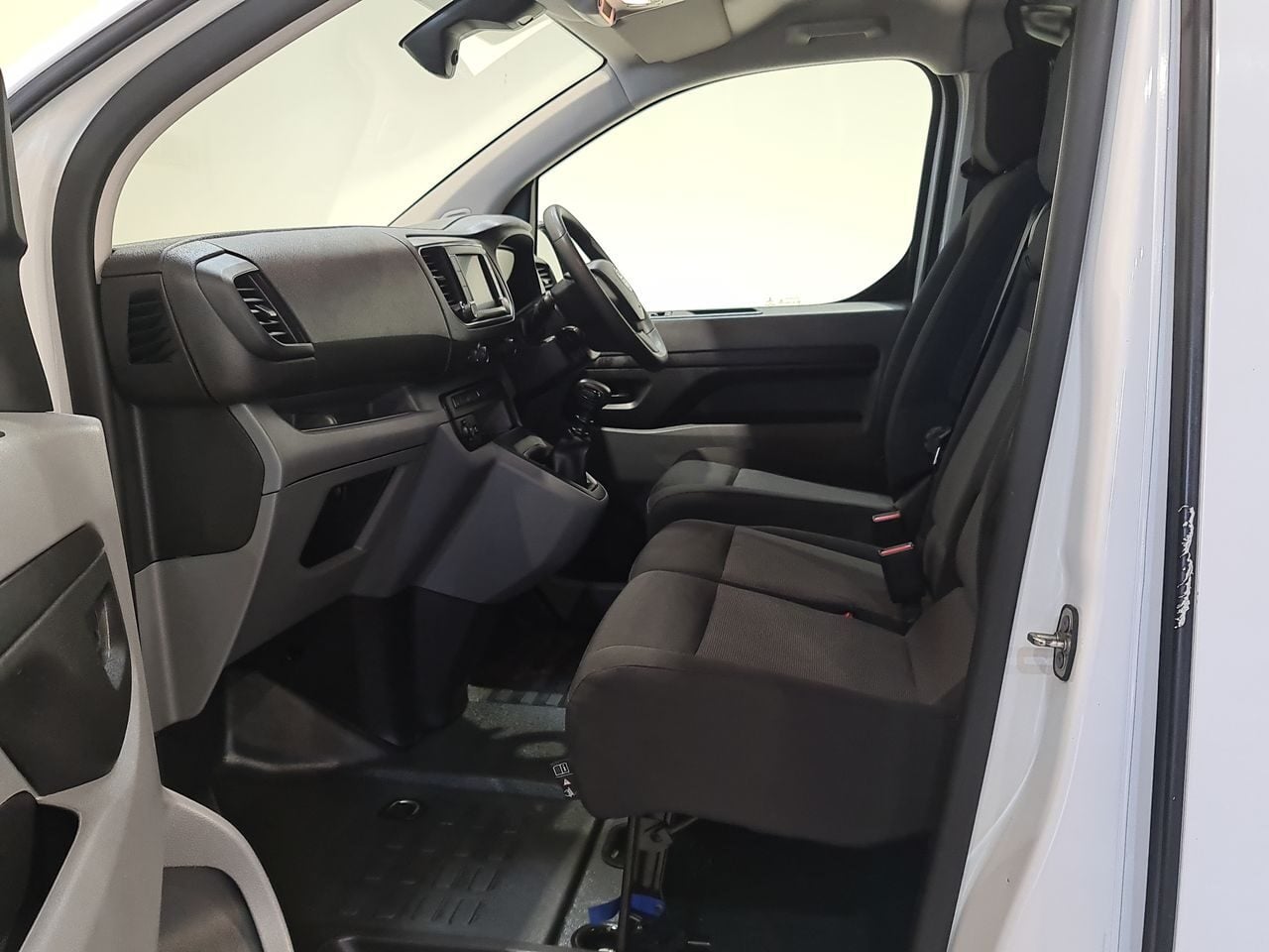 Used Vauxhall Vivaro 2022 for sale - 78190767: Photo 7