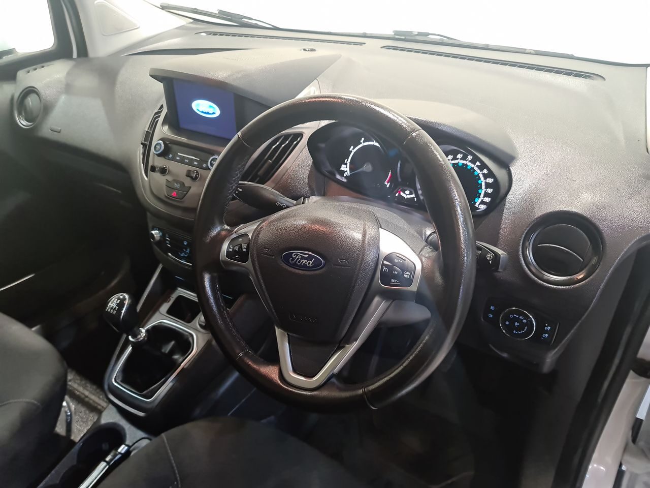 Used Ford Transit Courier 2023 for sale - 76544778: Photo 18