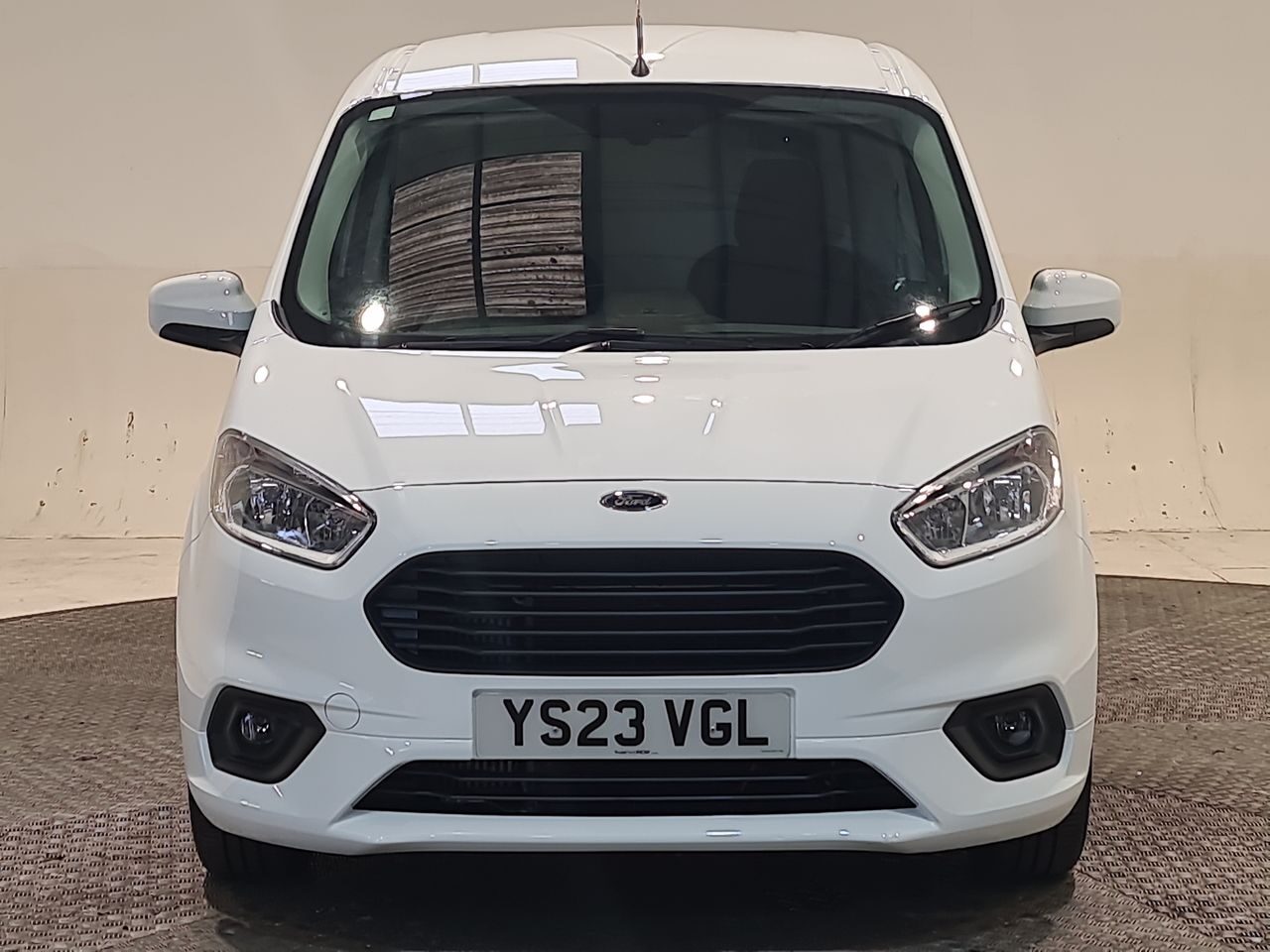 Used Ford Transit Courier 2023 for sale - 76544778: Photo 3