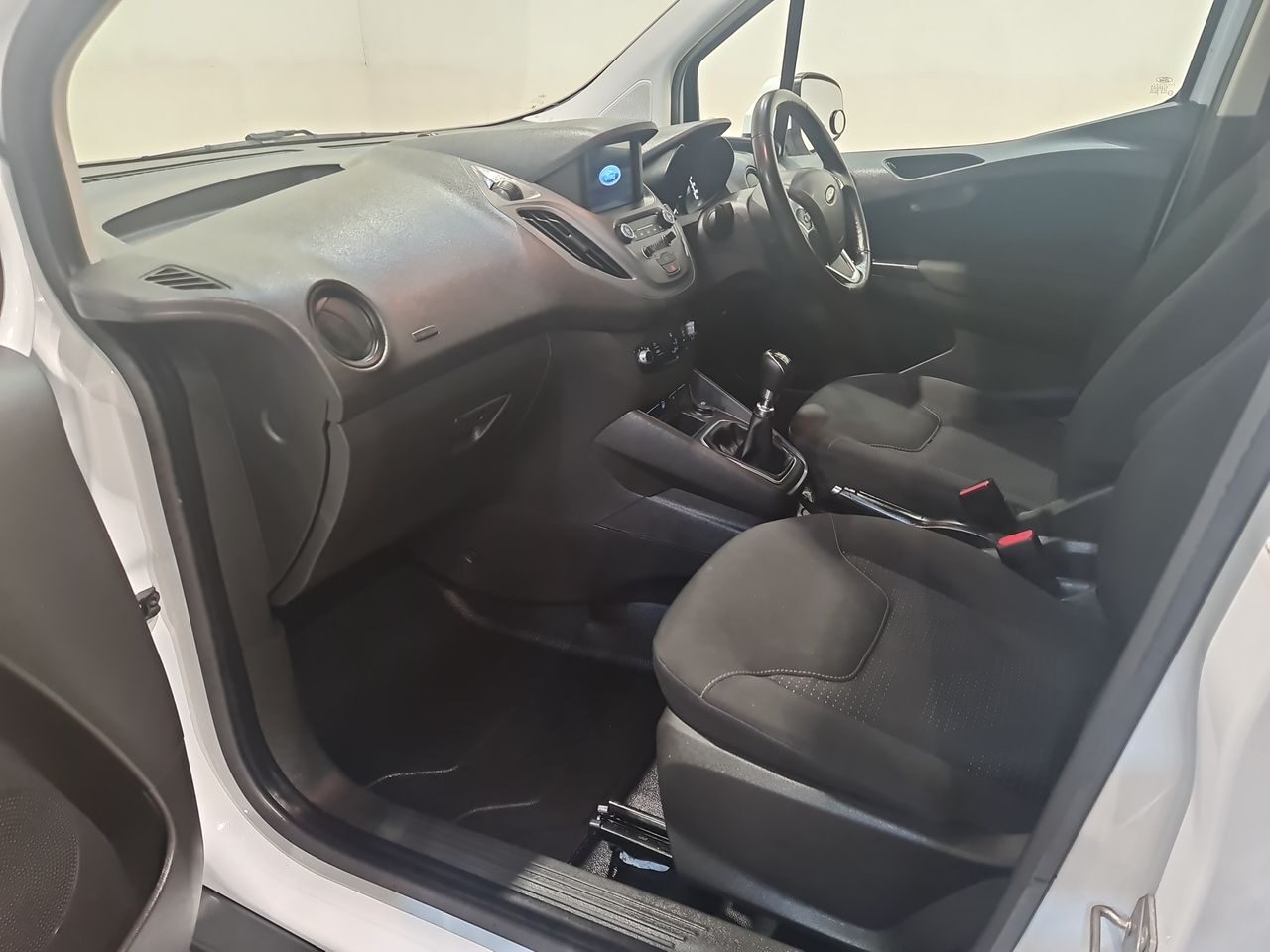 Used Ford Transit Courier 2023 for sale - 76544778: Photo 7