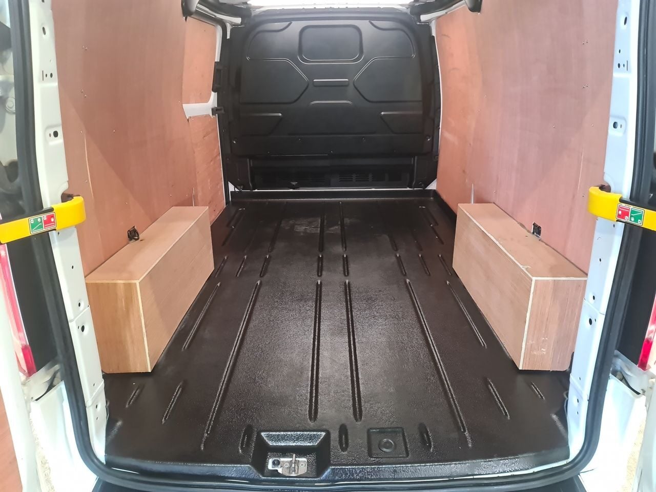 Used Ford Transit Custom 2022 for sale - 77340637: Photo 13