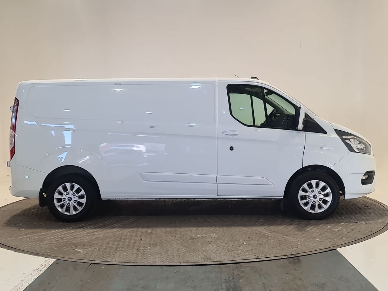 Used Ford Transit Custom 2022 for sale - 77340637: Photo 19