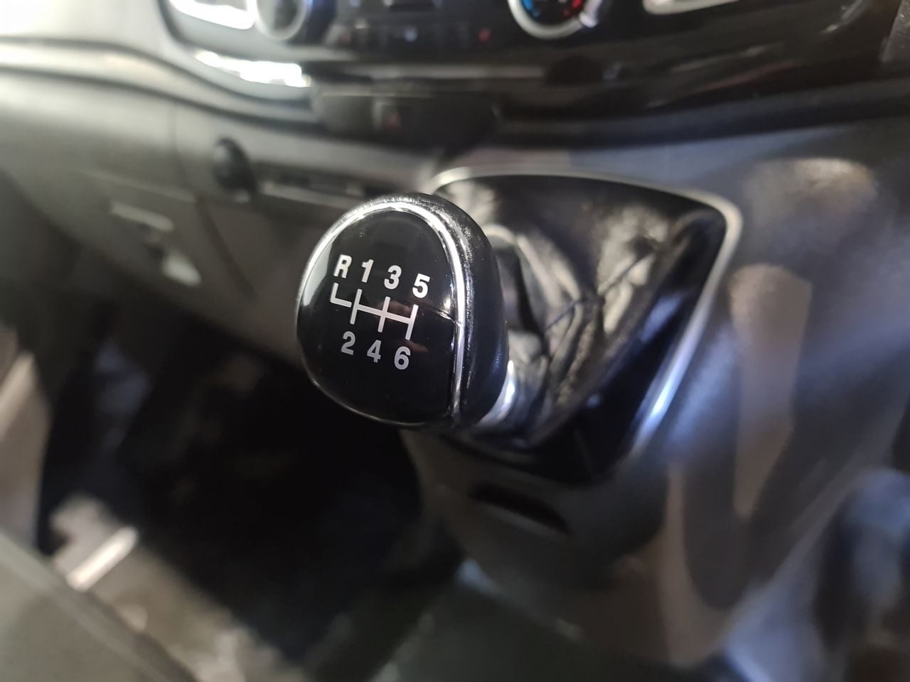 Used Ford Transit Custom 2022 for sale - 77340637: Photo 24