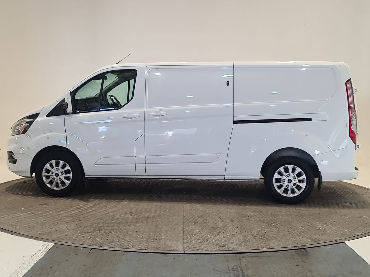 Used Ford Transit Custom 2022 for sale - 77340637: Photo 6