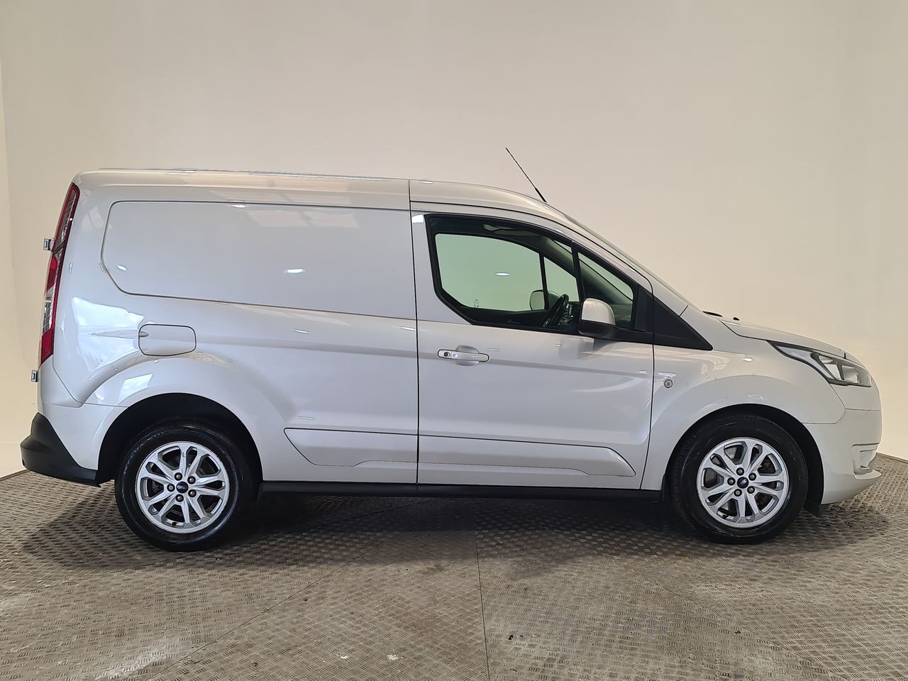 Used Ford Transit Connect 2022 for sale - 76637339: Photo 16