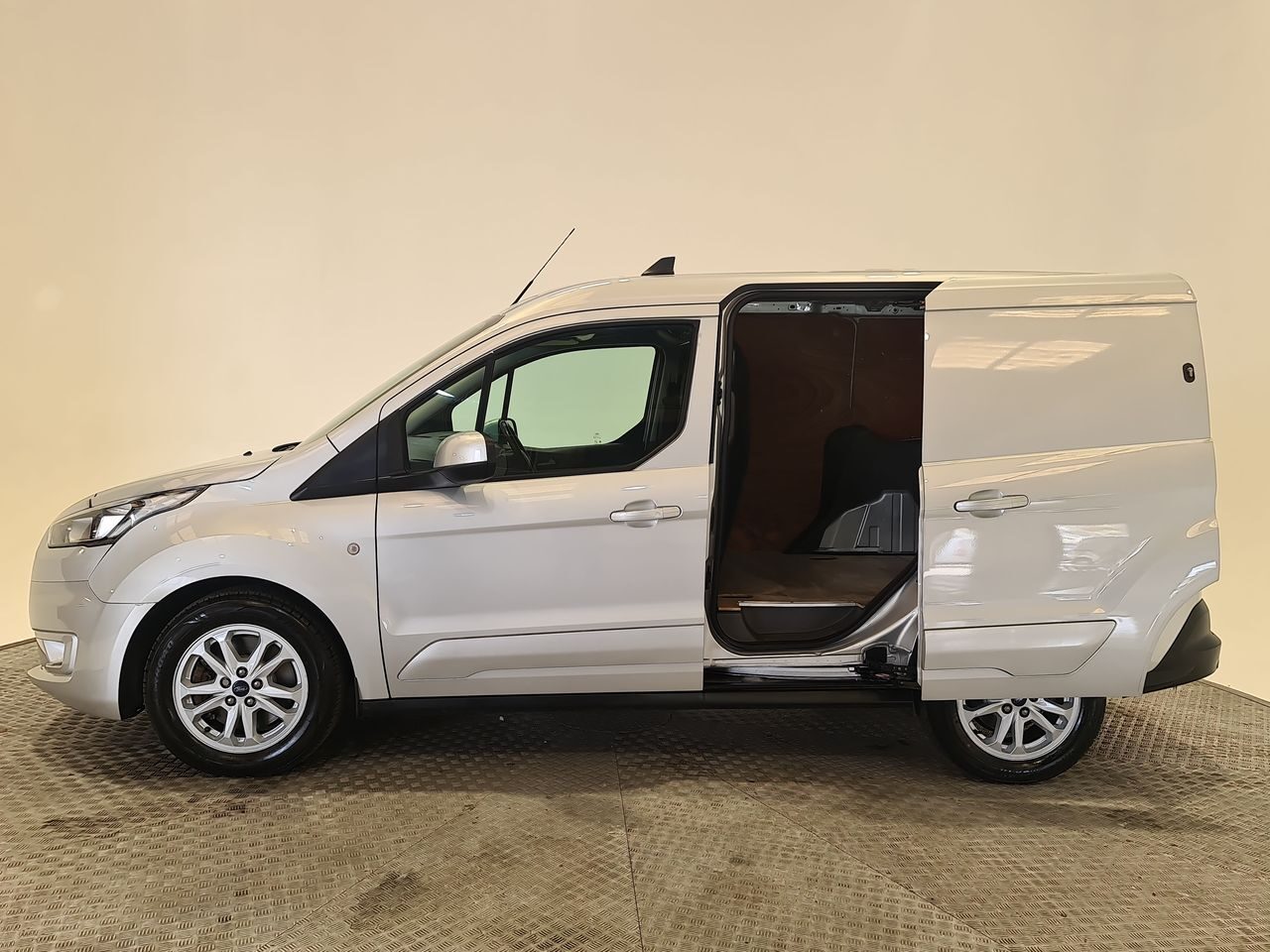 Used Ford Transit Connect 2022 for sale - 76637339: Photo 9