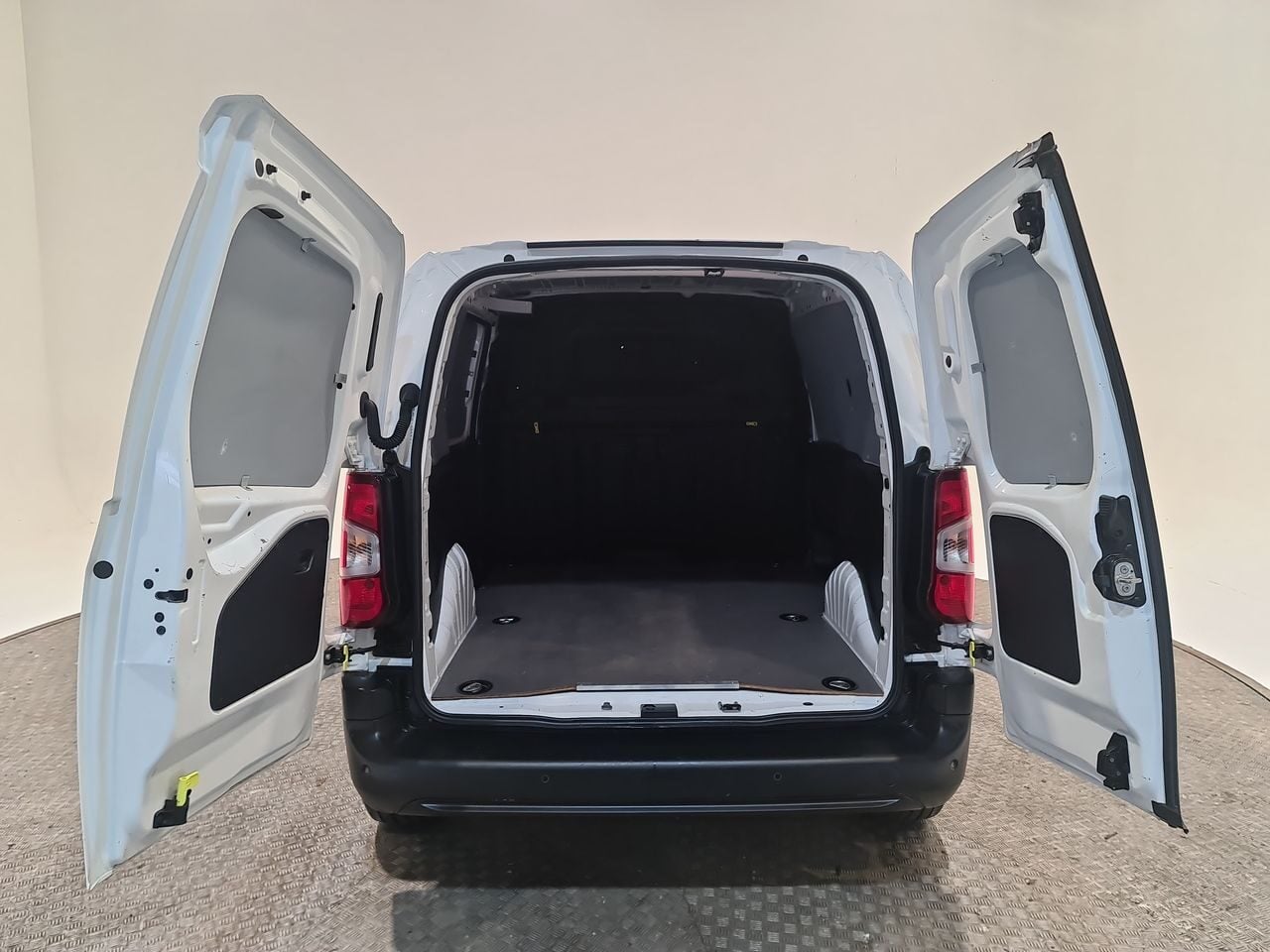 Used Citroen Berlingo 2020 for sale - 77196558: Photo 13