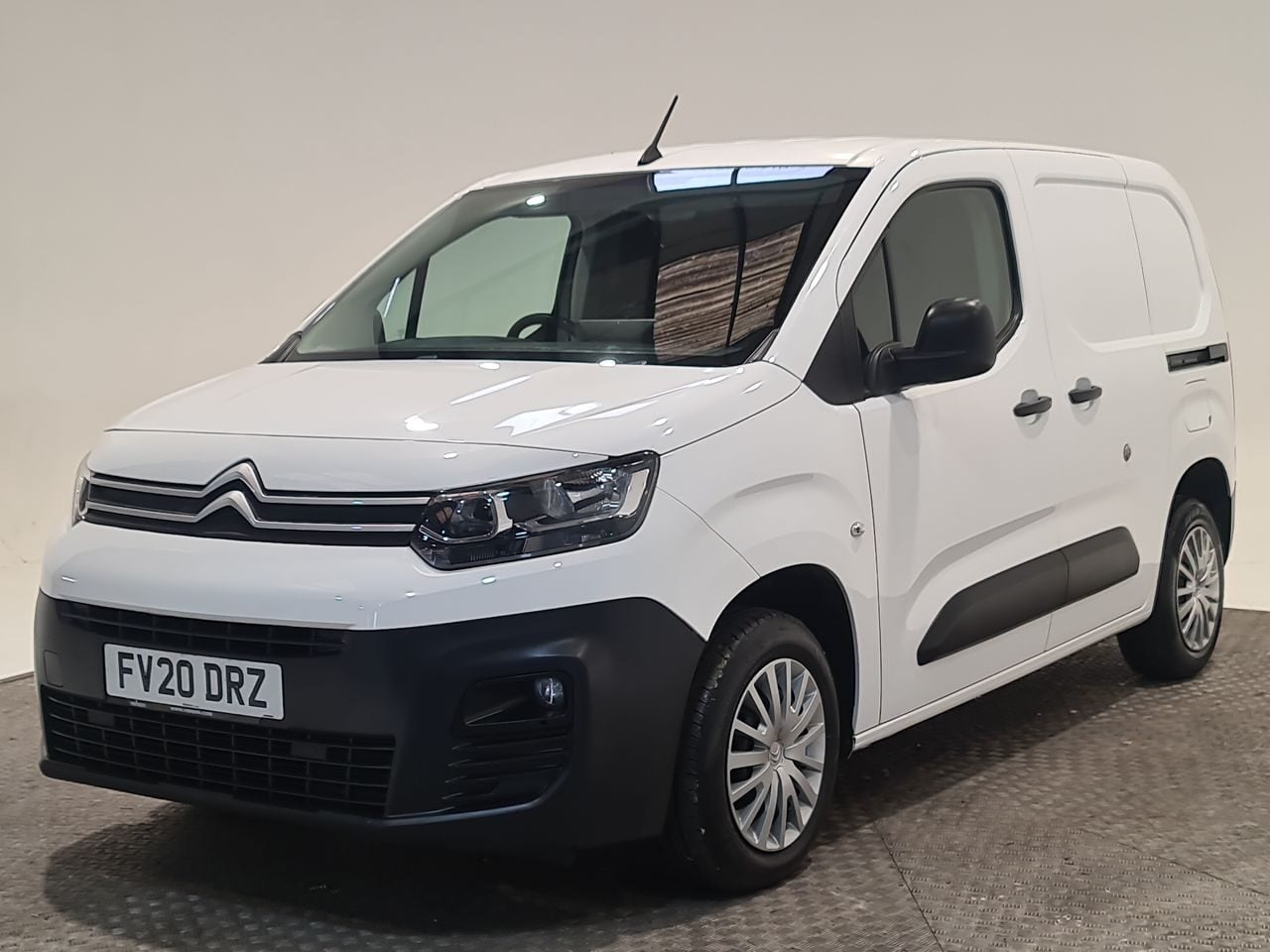 Used Citroen Berlingo 2020 for sale - 77196558: Photo 4