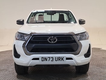 Used Toyota Hilux 2024 for sale - 76544794: Photo
