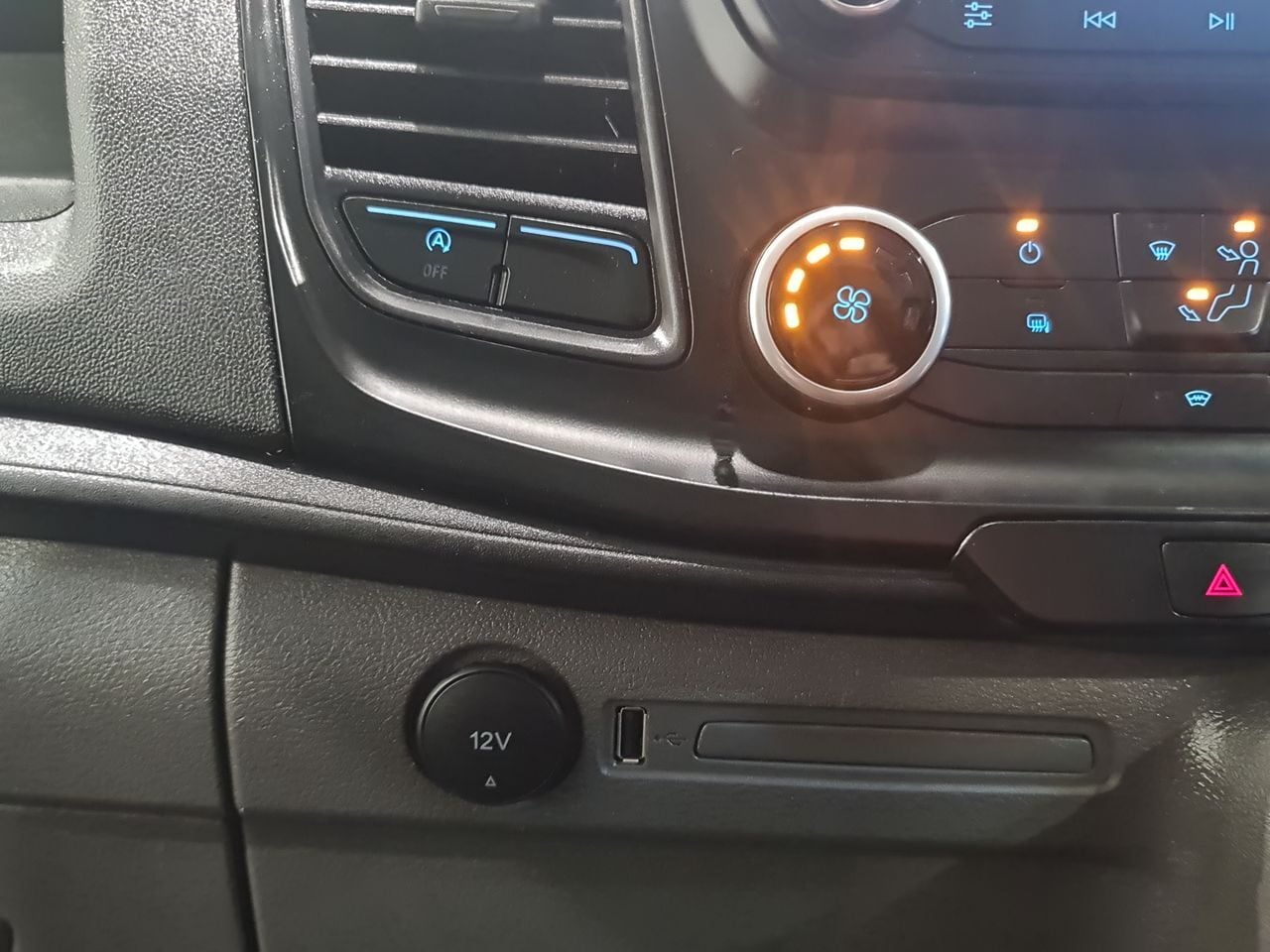 Used Ford Transit 2023 for sale - 77501306: Photo 27