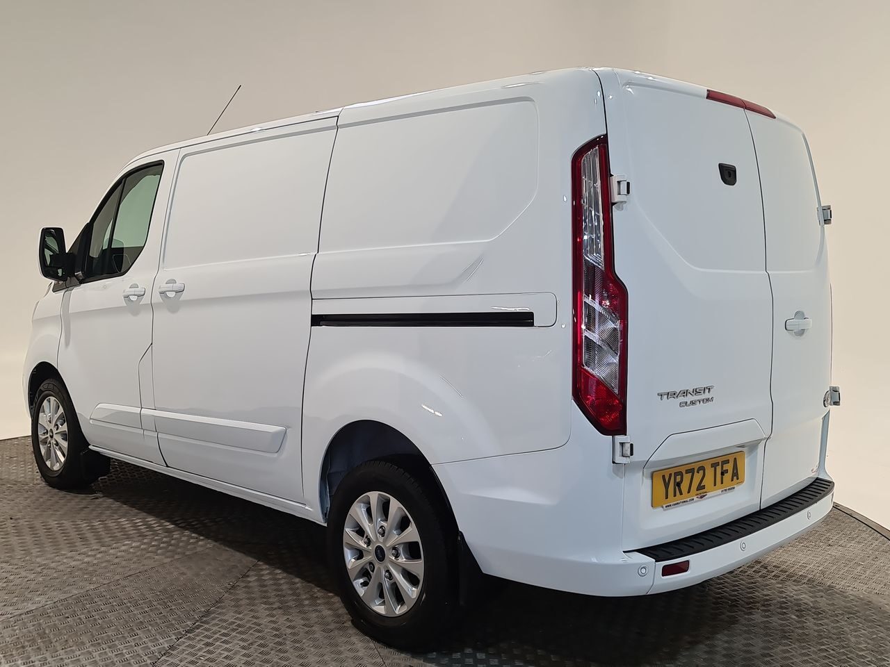 Used Ford Transit Custom 2022 for sale - 76577104: Photo 11