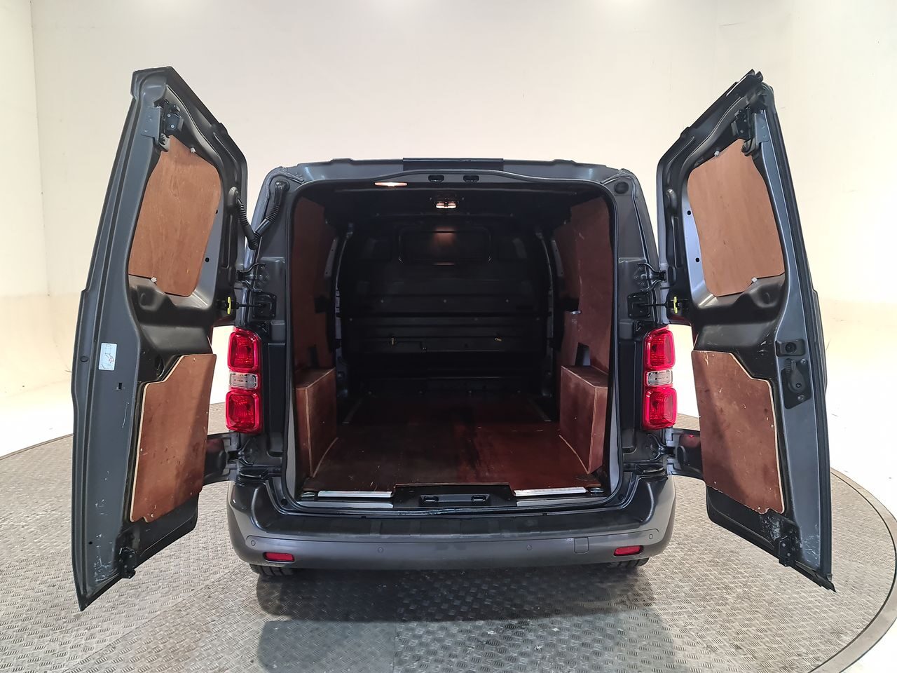 Used Vauxhall Vivaro 2021 for sale - 76544777: Photo 13