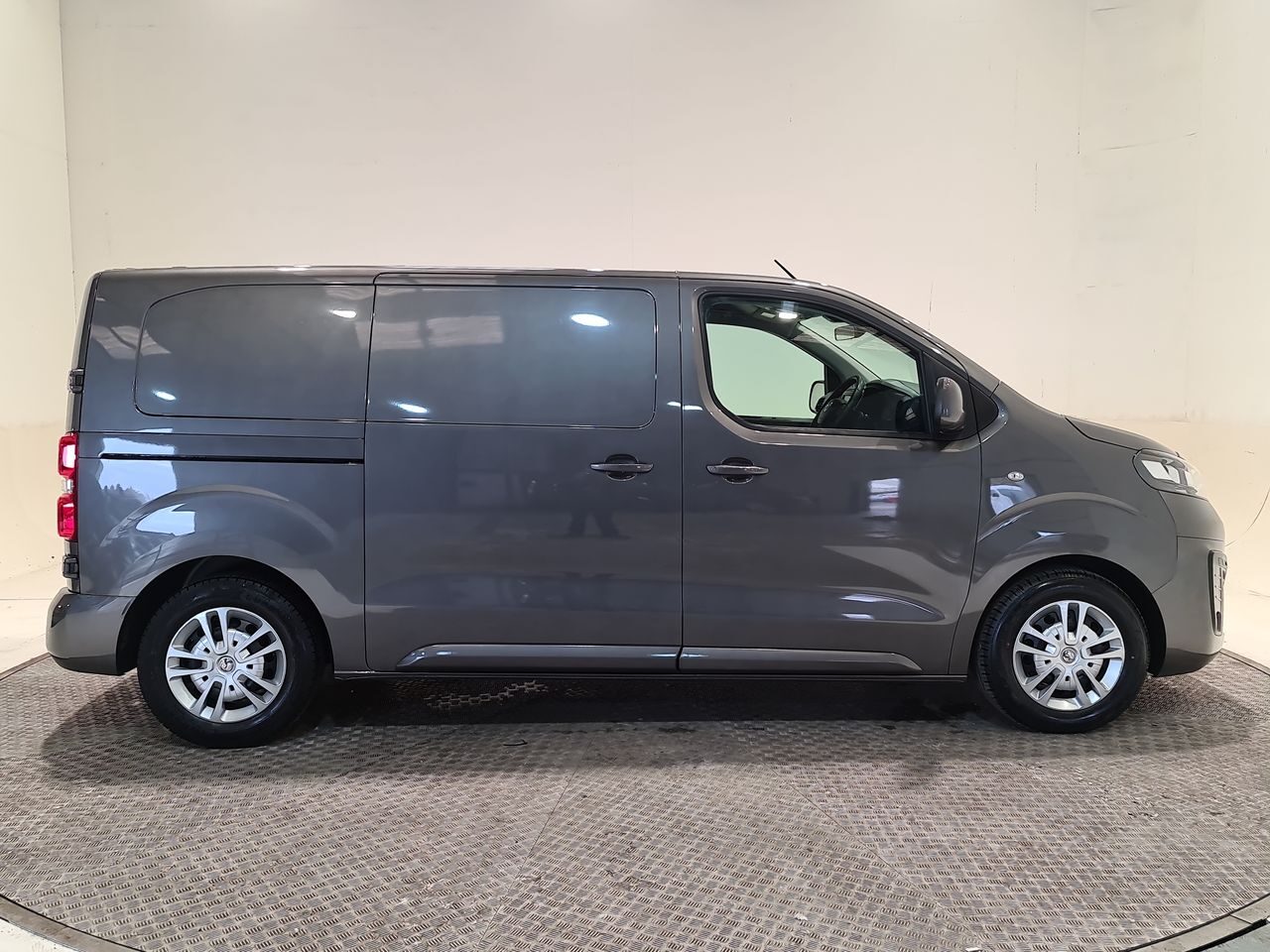 Used Vauxhall Vivaro 2021 for sale - 76544777: Photo 16