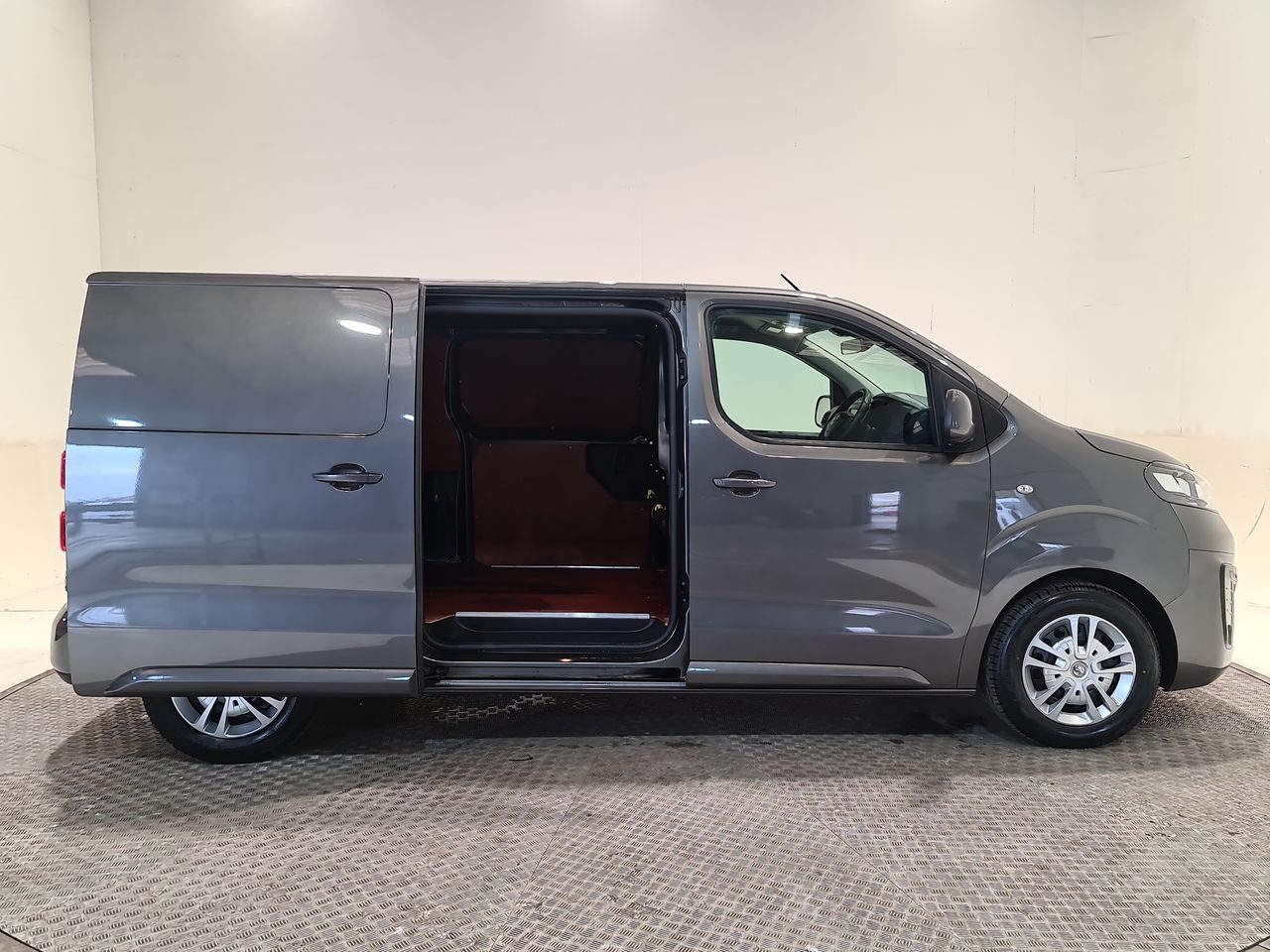 Used Vauxhall Vivaro 2021 for sale - 76544777: Photo 18