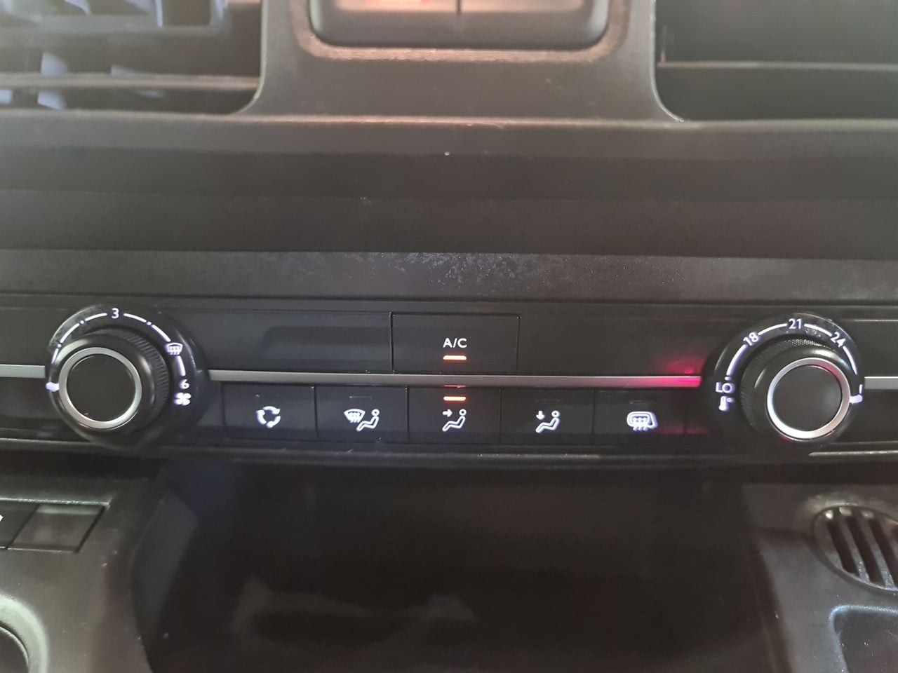 Used Citroen Berlingo 2020 for sale - 77149597: Photo 23