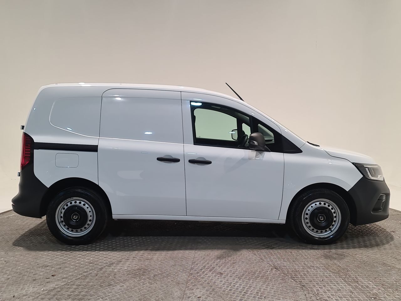 Used Renault Kangoo 2023 for sale - 76706019: Photo 16