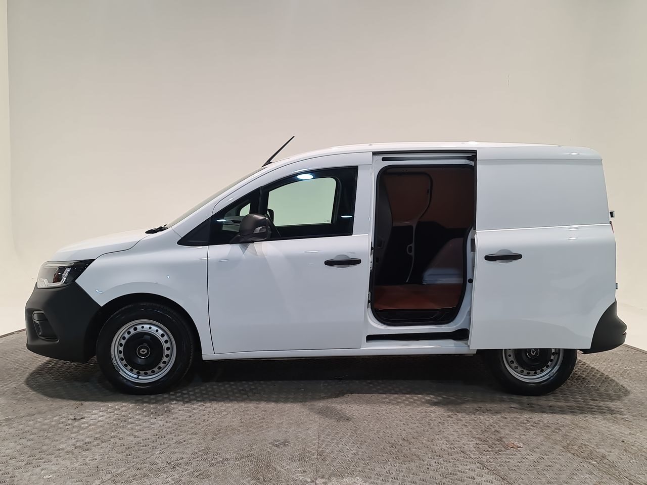 Used Renault Kangoo 2023 for sale - 76706019: Photo 9